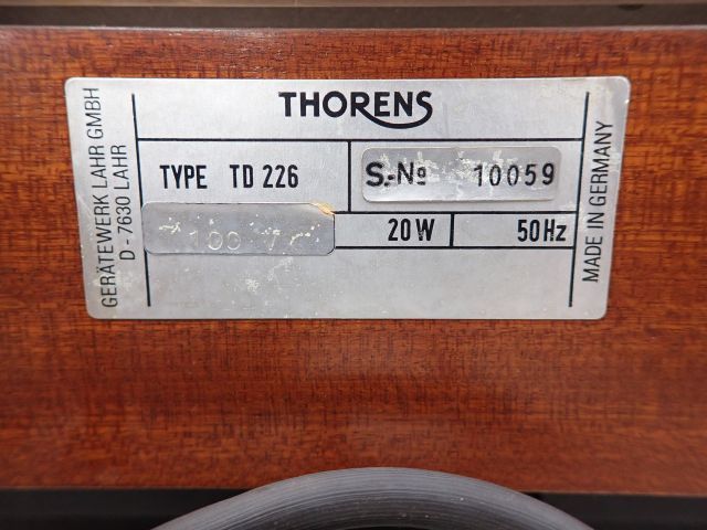高額買取実施中!!】THORENS トーレンス TD226 ベルトドライブ式ターン