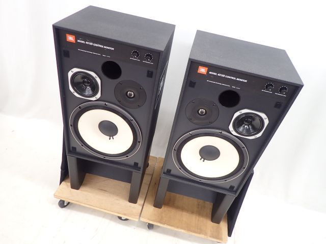 高額買取実施中!!】JBL スピーカー 4312D スタンド付き ペア