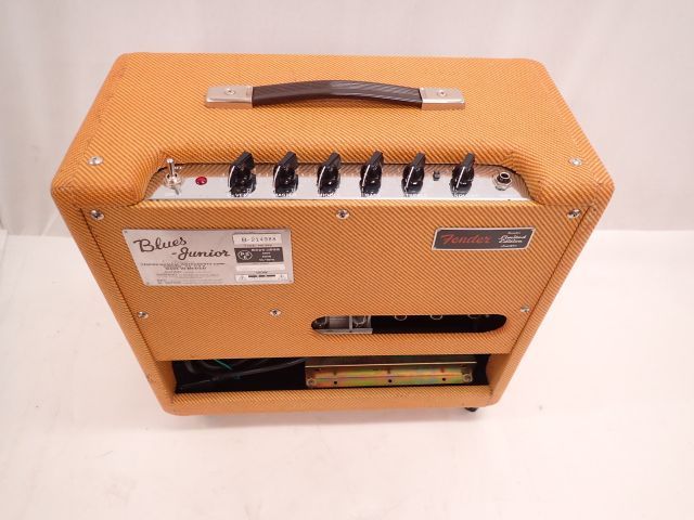 Fender Blues Jrについての説明